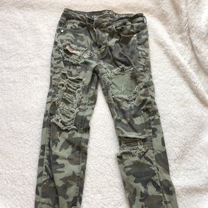 Camo ripped jeans